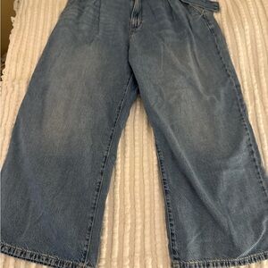 a.n.a Relaxed Wide-Leg Jeans in Light Blue Wash